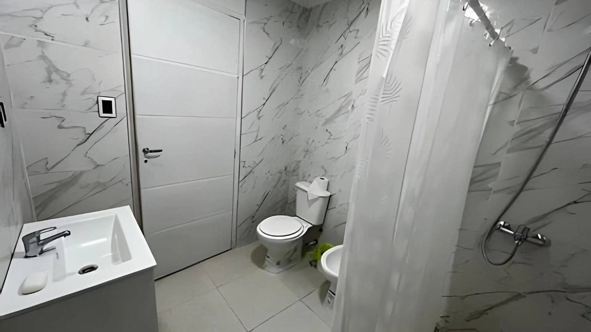 Apartamento Duplex Dorrego Mendoza 0*,